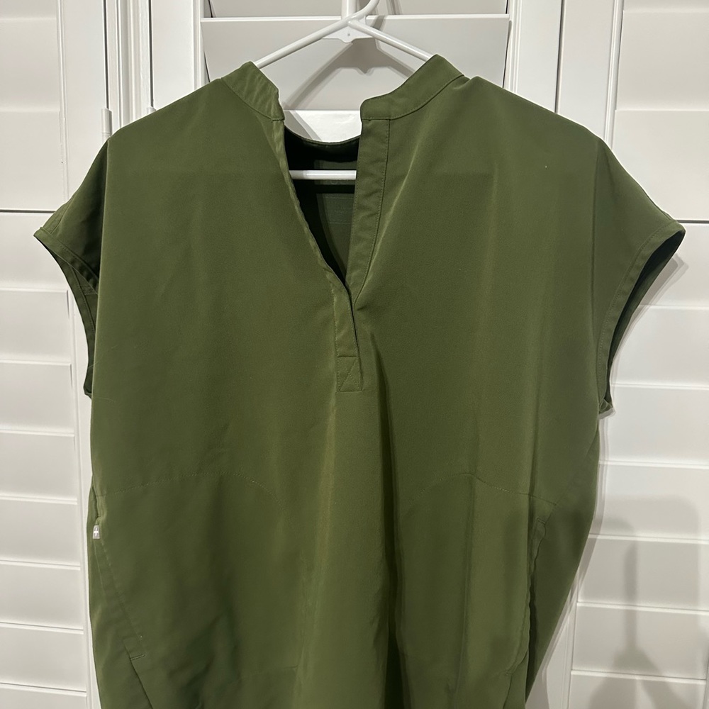 Figs jogger scrub set top-medium (oversize fit) joggers-size L petite